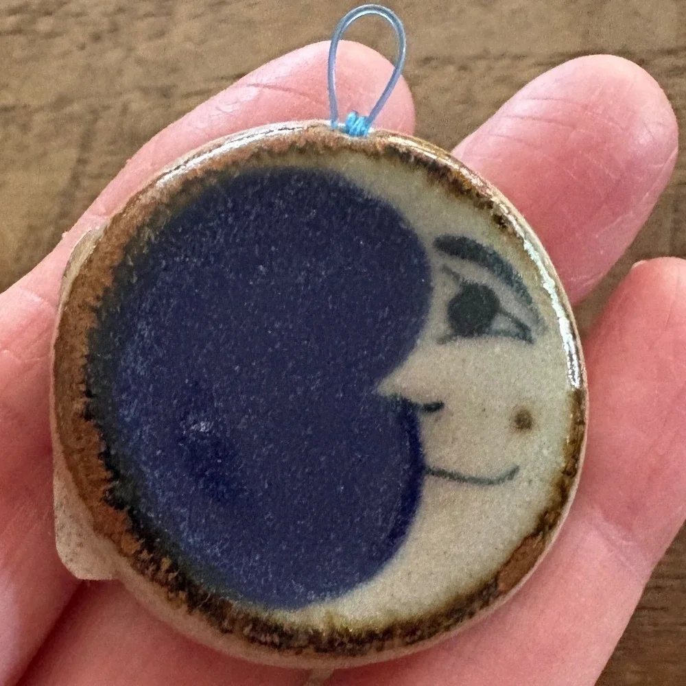 LGGS Stoneware Man in the Moon Ceramic‎ Ornament Medal Blue Celestial 1.25
